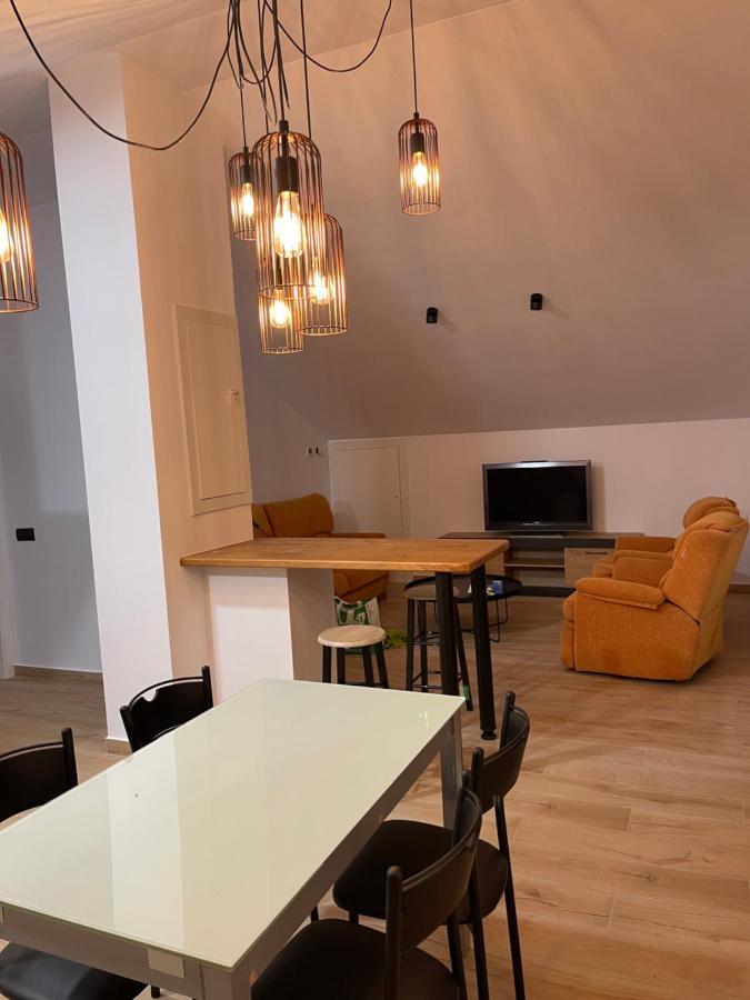 Casa Rural San Victorian 16 아인사 외부 사진