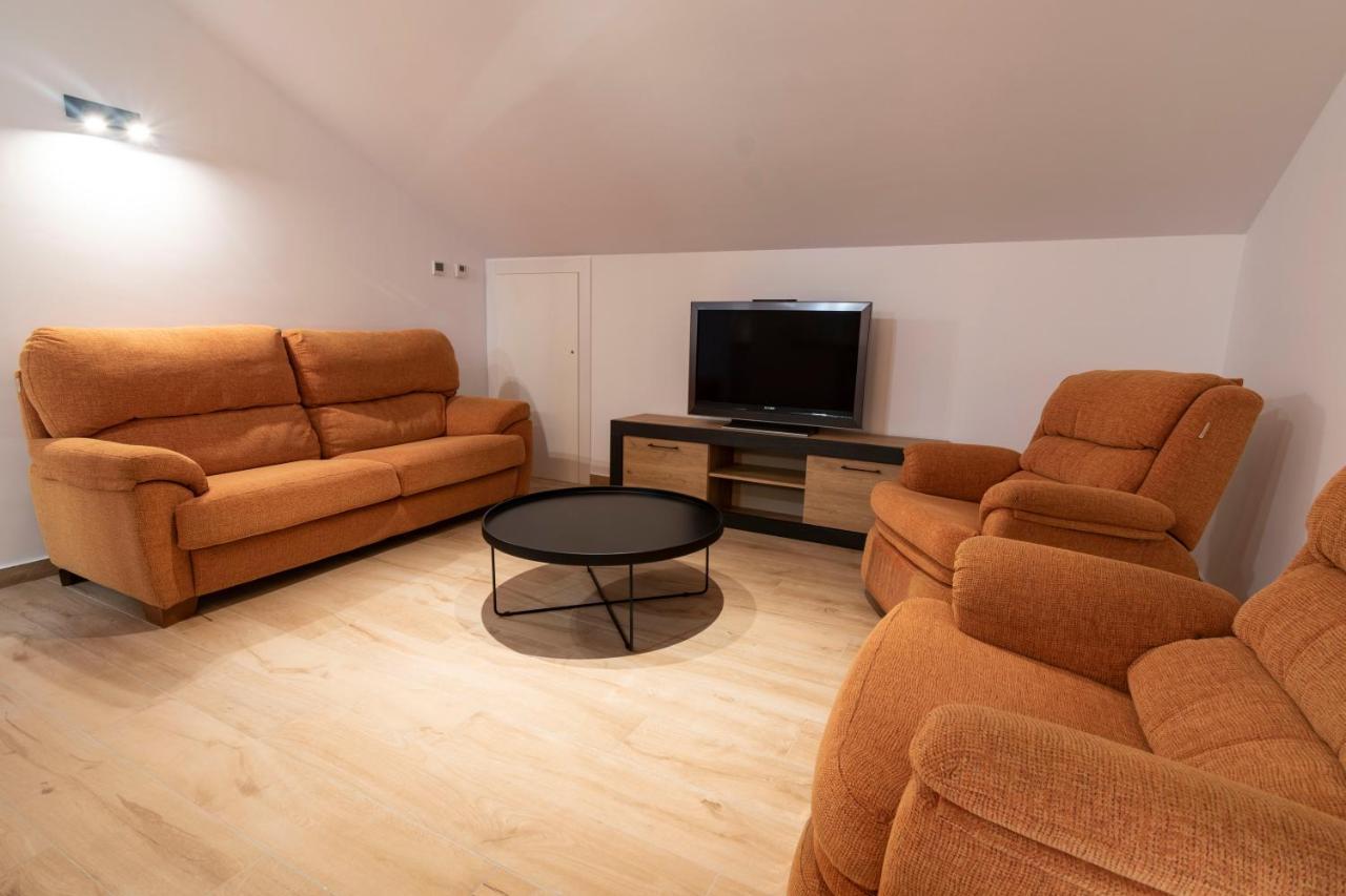 Casa Rural San Victorian 16 아인사 외부 사진